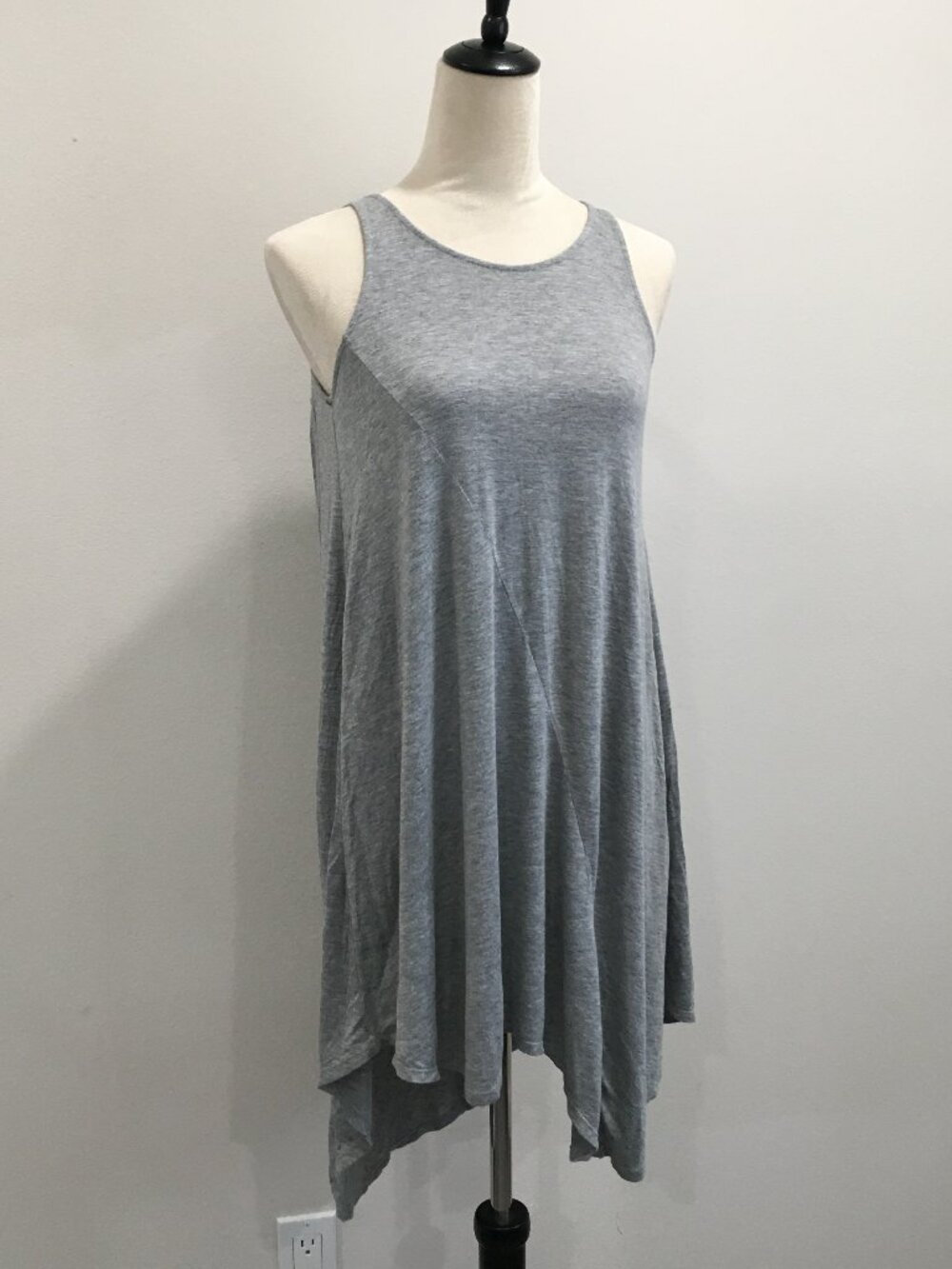 BCBGENERATION Gray High Low Hem A-Line Jersey Sleeveless Dress